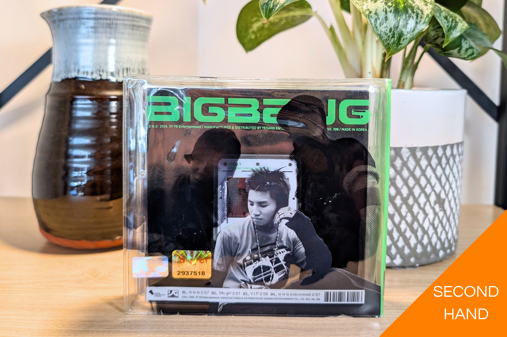 BigBang - Big Bang is V.I.P (2nd Single) [CD+VCD]