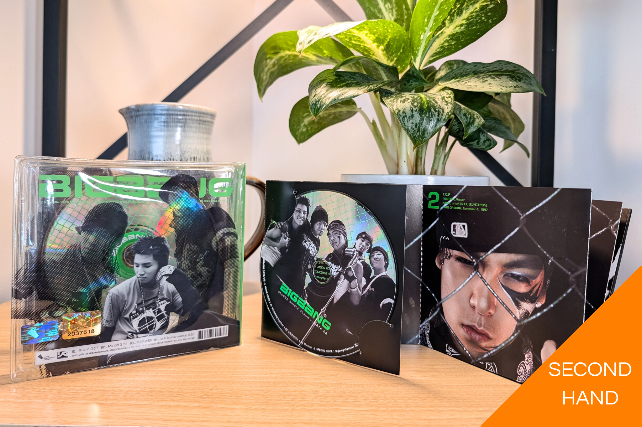BigBang - Big Bang is V.I.P (2nd Single) [CD+VCD]