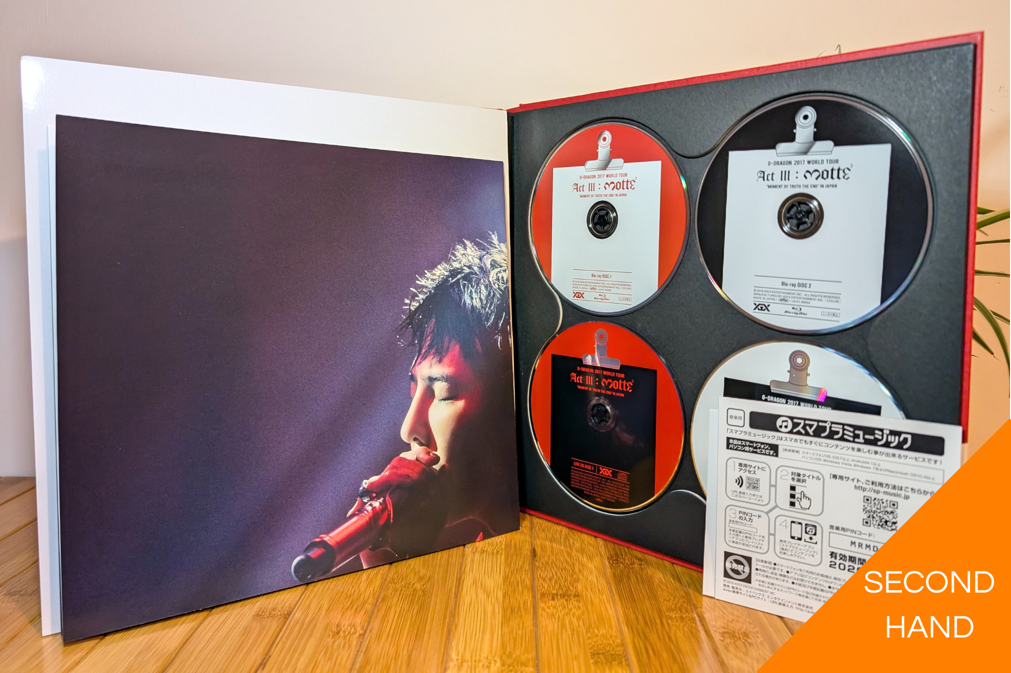 G-Dragon - ACT III, M.O.T.T.E 2017 Japan Tour (Special Edition Blu