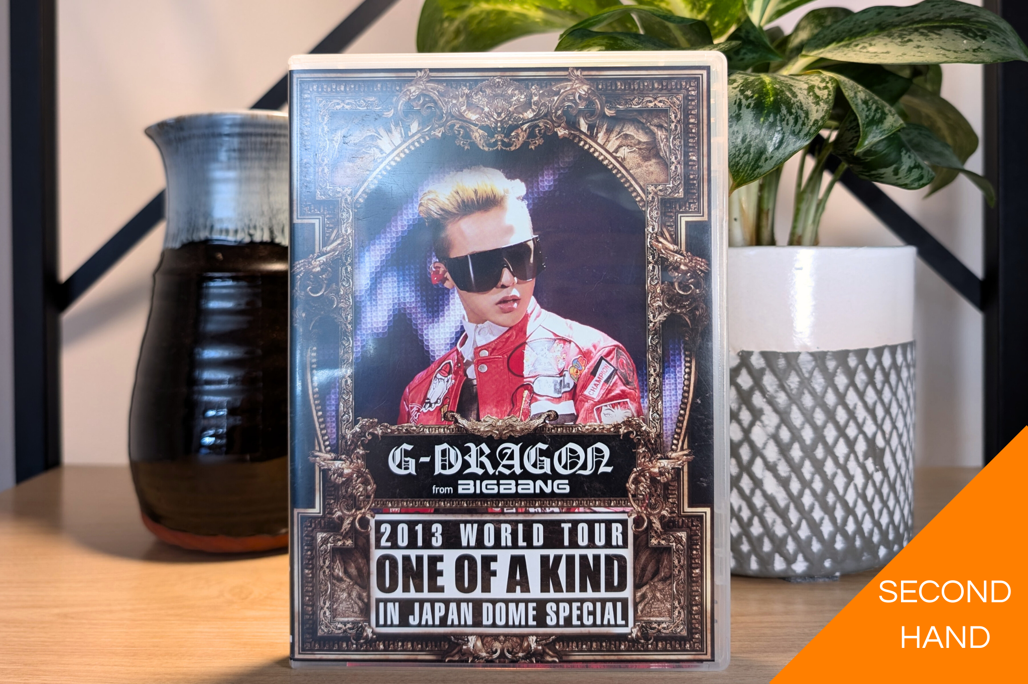 G-Dragon - One Of A Kind (Japan Dome 2013 World Tour) [DVD]