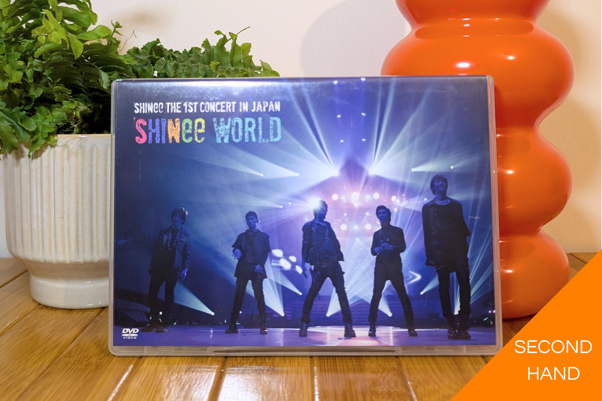 SHINee - 1st Concert In Japan SHINee World (DVD)