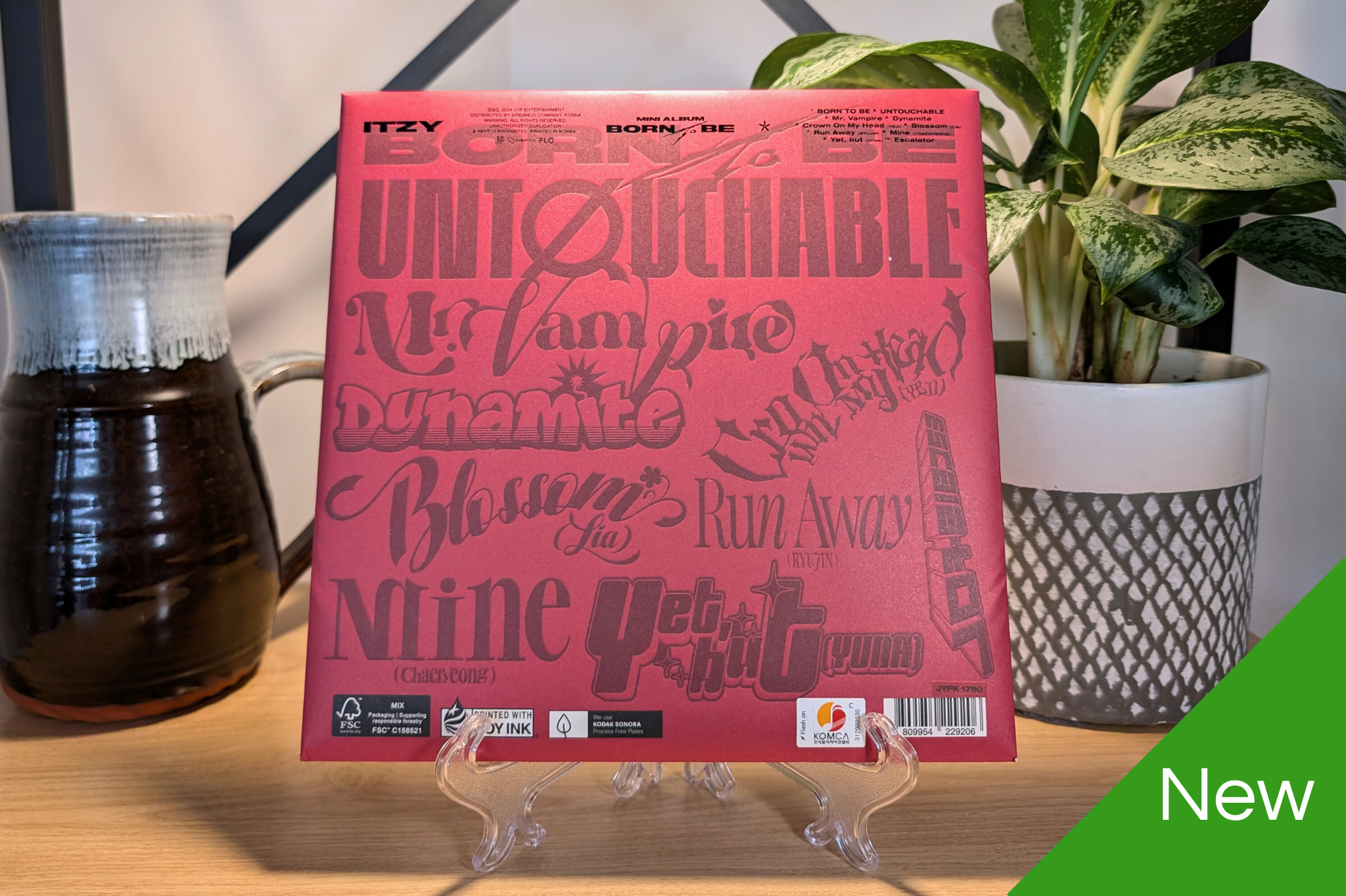 ITZY - Born To Be (Untouchable Version) [CD]