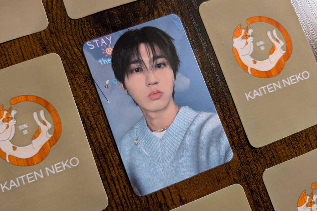 Stray Kids - Over The Rain Set A Photocard Lee Know (Fankit)